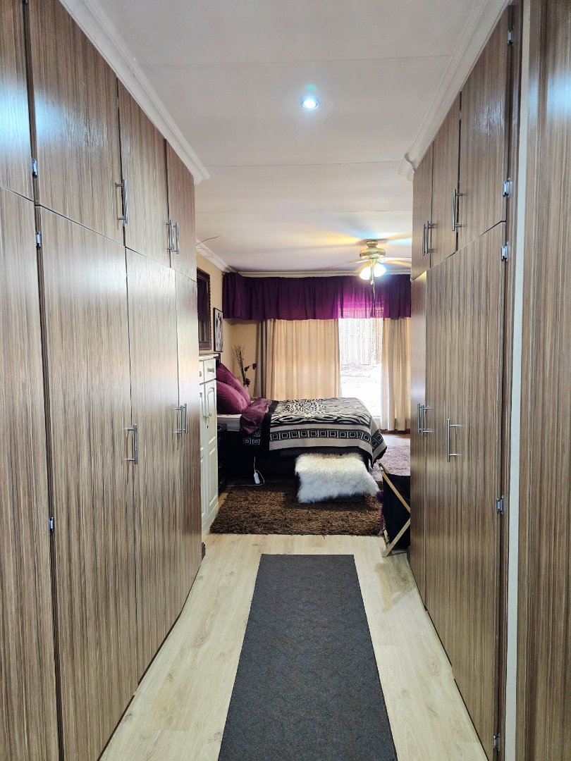 3 Bedroom Property for Sale in Wilkoppies North West
